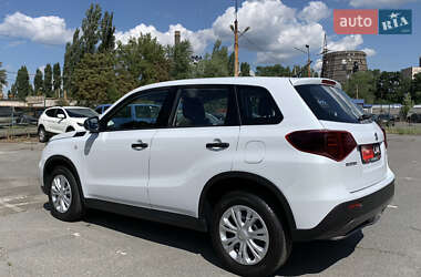 Позашляховик / Кросовер Suzuki Vitara 2021 в 