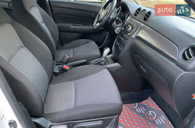 Позашляховик / Кросовер Suzuki Vitara 2021 в 