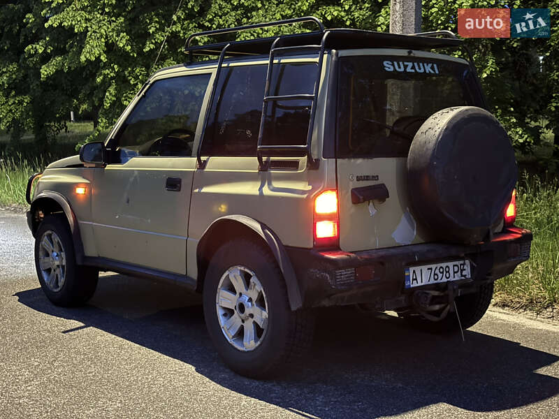 Позашляховик / Кросовер Suzuki Vitara 2002 в Славутичі