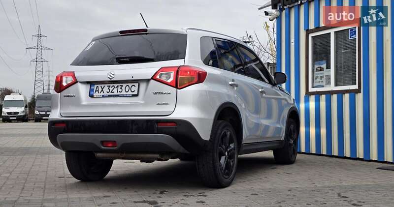 Внедорожник / Кроссовер Suzuki Vitara 2017 в Днепре