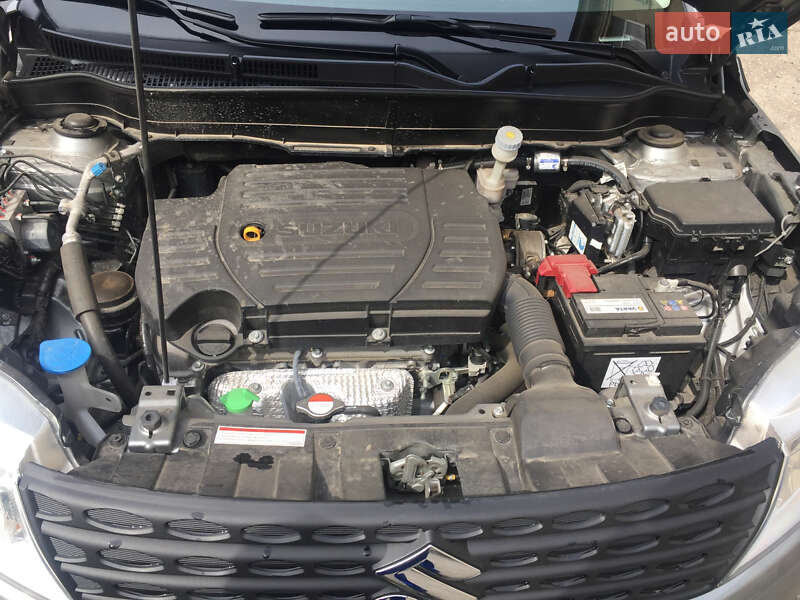 Позашляховик / Кросовер Suzuki Vitara 2017 в Харкові