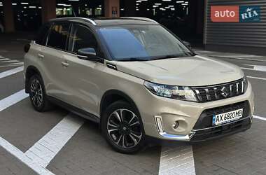 Внедорожник / Кроссовер Suzuki Vitara 2020 в Киеве
