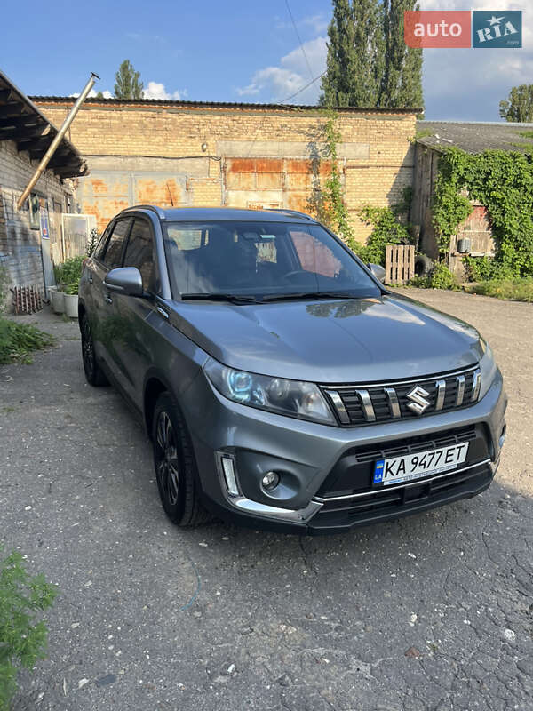 Позашляховик / Кросовер Suzuki Vitara 2019 в Києві