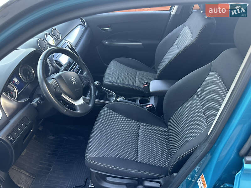Внедорожник / Кроссовер Suzuki Vitara 2021 в Киеве