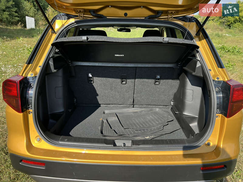 Позашляховик / Кросовер Suzuki Vitara 2021 в Києві