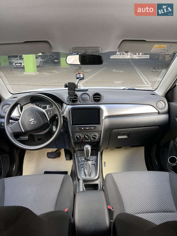Позашляховик / Кросовер Suzuki Vitara 2020 в Києві фото 11 Позашляховик / Кросовер Suzuki Vitara 2020 в Києві