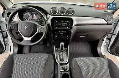 Внедорожник / Кроссовер Suzuki Vitara 2023 в 