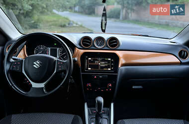 Внедорожник / Кроссовер Suzuki Vitara 2015 в 