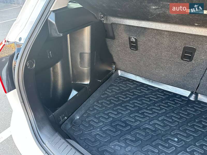 Позашляховик / Кросовер Suzuki Vitara 2018 в Києві фото 16 Позашляховик / Кросовер Suzuki Vitara 2018 в Києві