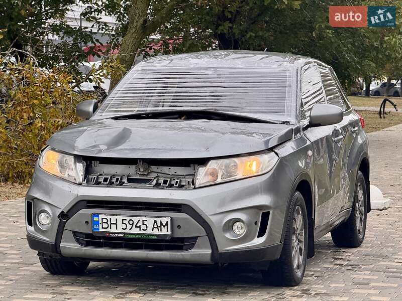 Внедорожник / Кроссовер Suzuki Vitara 2016 в Одессе