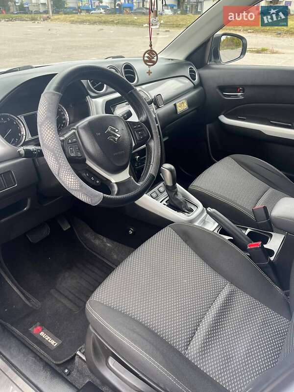 Внедорожник / Кроссовер Suzuki Vitara 2016 в Чернигове фото 8 Внедорожник / Кроссовер Suzuki Vitara 2016 в Чернигове