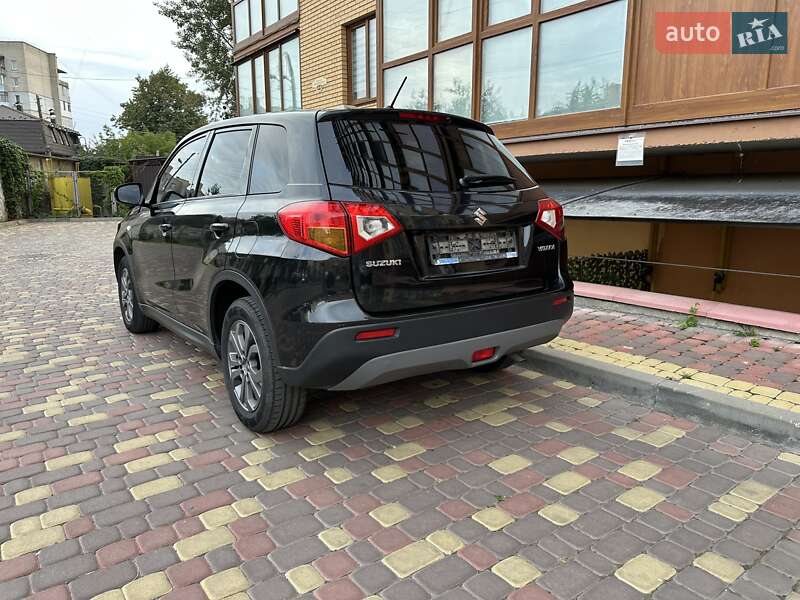 Позашляховик / Кросовер Suzuki Vitara 2017 в Вінниці
