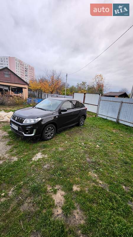 Позашляховик / Кросовер Suzuki Vitara 2021 в Борисполі