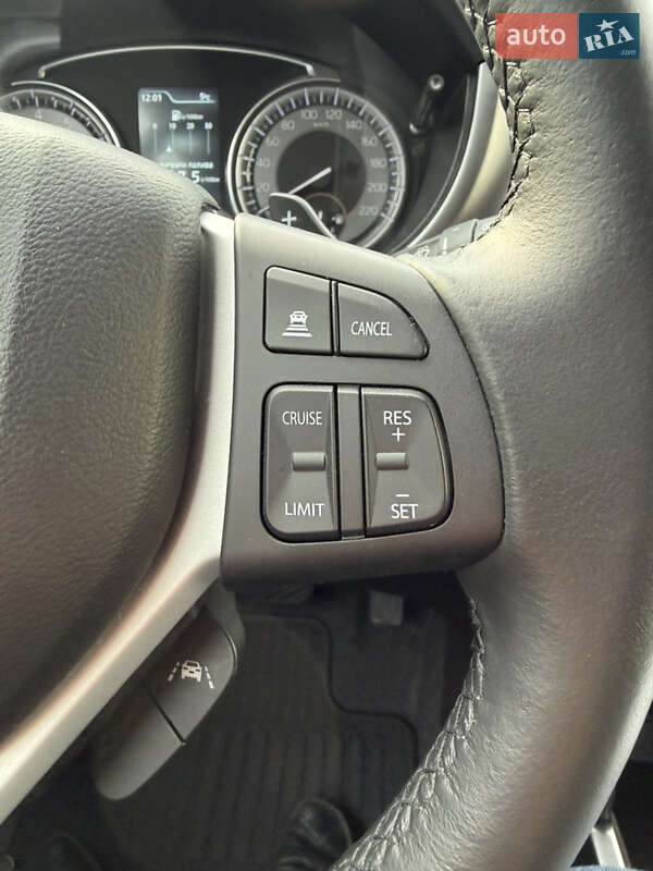 Внедорожник / Кроссовер Suzuki Vitara 2024 в Киеве фото 39 Внедорожник / Кроссовер Suzuki Vitara 2024 в Киеве