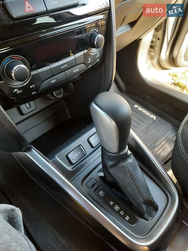 Внедорожник / Кроссовер Suzuki Vitara 2021 в Днепре