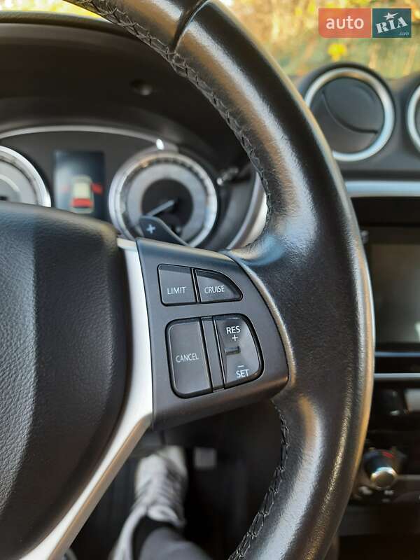 Внедорожник / Кроссовер Suzuki Vitara 2021 в Днепре