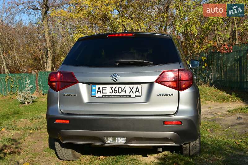 Внедорожник / Кроссовер Suzuki Vitara 2021 в Днепре