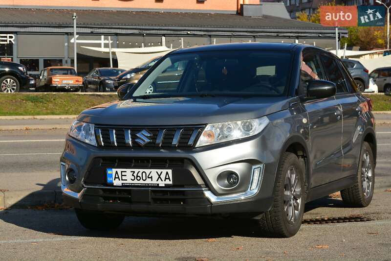 Внедорожник / Кроссовер Suzuki Vitara 2021 в Днепре