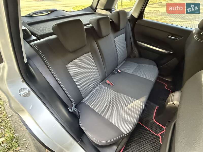 Внедорожник / Кроссовер Suzuki Vitara 2021 в Киеве фото 54 Внедорожник / Кроссовер Suzuki Vitara 2021 в Киеве