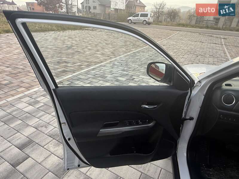 Внедорожник / Кроссовер Suzuki Vitara 2020 в Тячеве фото 18 Внедорожник / Кроссовер Suzuki Vitara 2020 в Тячеве