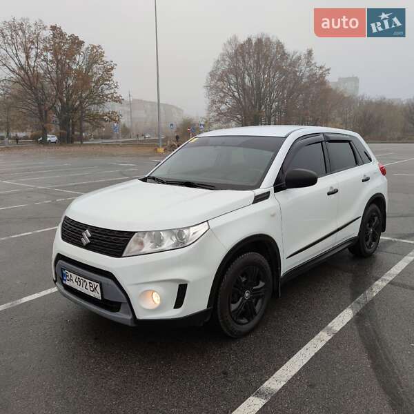Внедорожник / Кроссовер Suzuki Vitara 2017 в Кропивницком фото 3 Внедорожник / Кроссовер Suzuki Vitara 2017 в Кропивницком