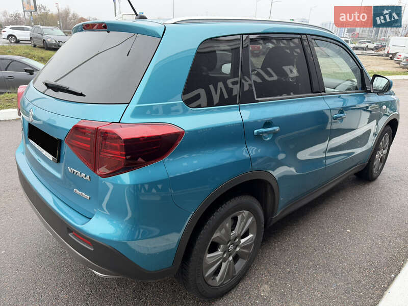 Внедорожник / Кроссовер Suzuki Vitara 2019 в Киеве