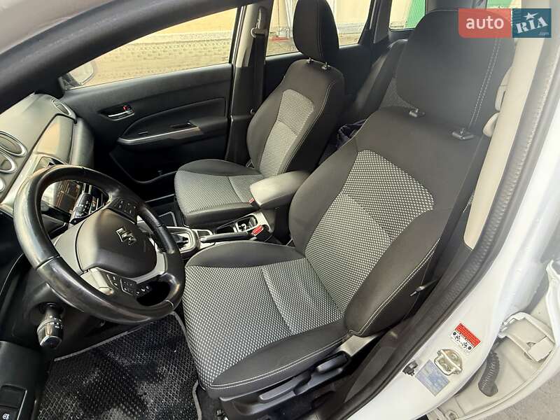 Внедорожник / Кроссовер Suzuki Vitara 2020 в Тячеве