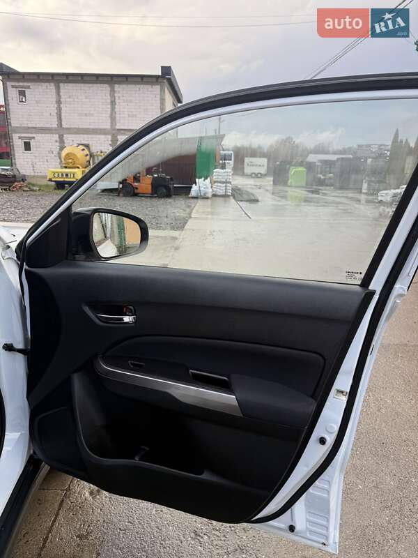 Внедорожник / Кроссовер Suzuki Vitara 2020 в Тячеве