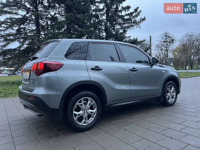Внедорожник / Кроссовер Suzuki Vitara 2021 в Киеве