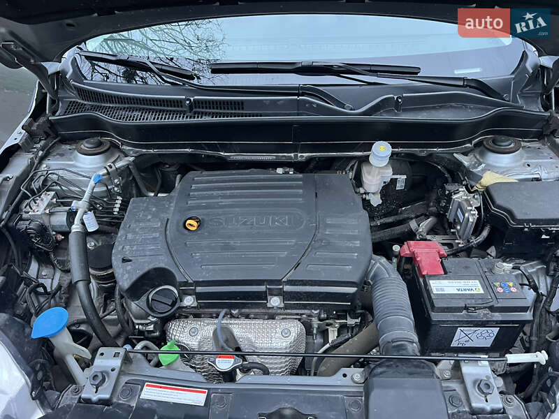 Внедорожник / Кроссовер Suzuki Vitara 2021 в Киеве