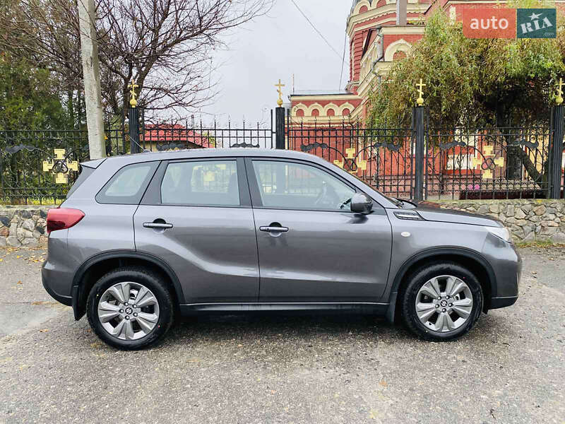 Позашляховик / Кросовер Suzuki Vitara 2025 в Харкові