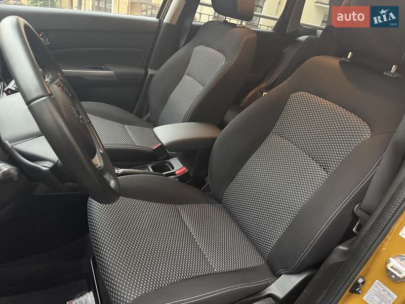 Внедорожник / Кроссовер Suzuki Vitara 2020 в Киеве