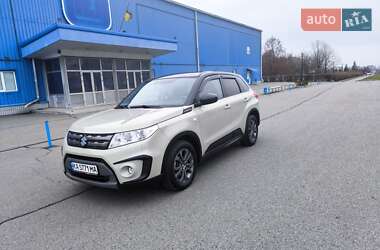 Внедорожник / Кроссовер Suzuki Vitara 2016 в Харькове