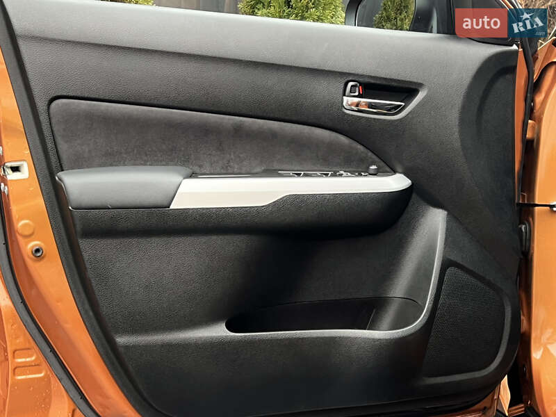 Позашляховик / Кросовер Suzuki Vitara 2017 в Києві фото 16 Позашляховик / Кросовер Suzuki Vitara 2017 в Києві