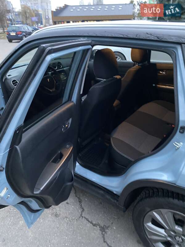 Внедорожник / Кроссовер Suzuki Vitara 2019 в Киеве фото 7 Внедорожник / Кроссовер Suzuki Vitara 2019 в Киеве