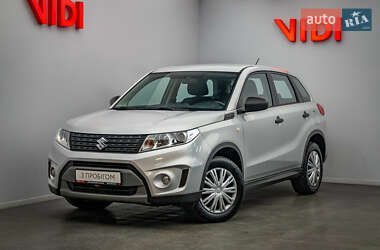 Позашляховик / Кросовер Suzuki Vitara 2016 в Києві
