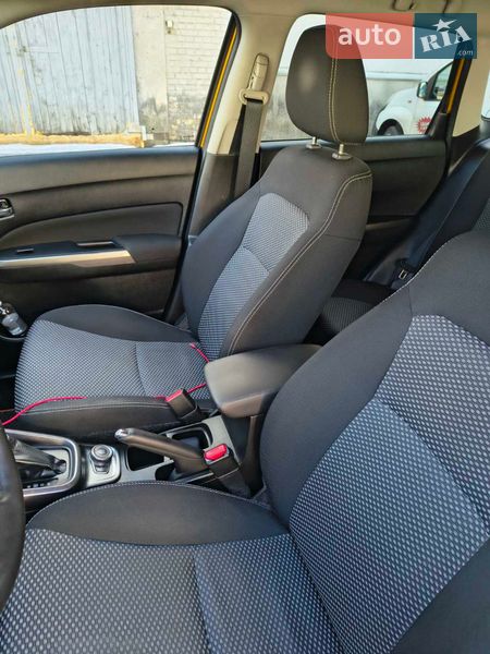 Внедорожник / Кроссовер Suzuki Vitara 2019 в Киеве