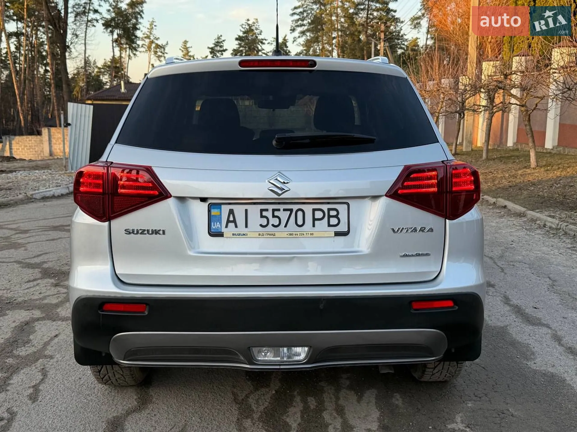 2019 Suzuki Vitara - мініатюра 11