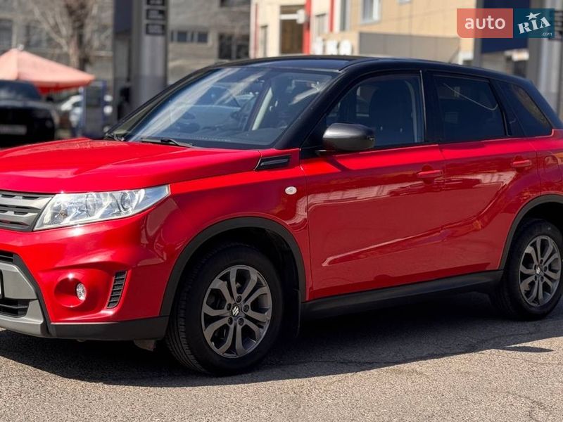 Внедорожник / Кроссовер Suzuki Vitara 2017 в Одессе
