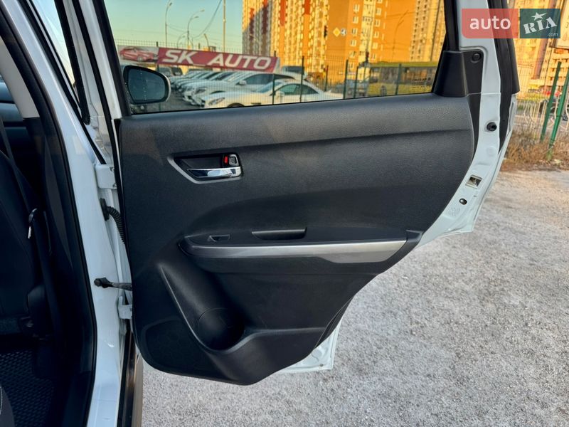 Позашляховик / Кросовер Suzuki Vitara 2019 в Києві