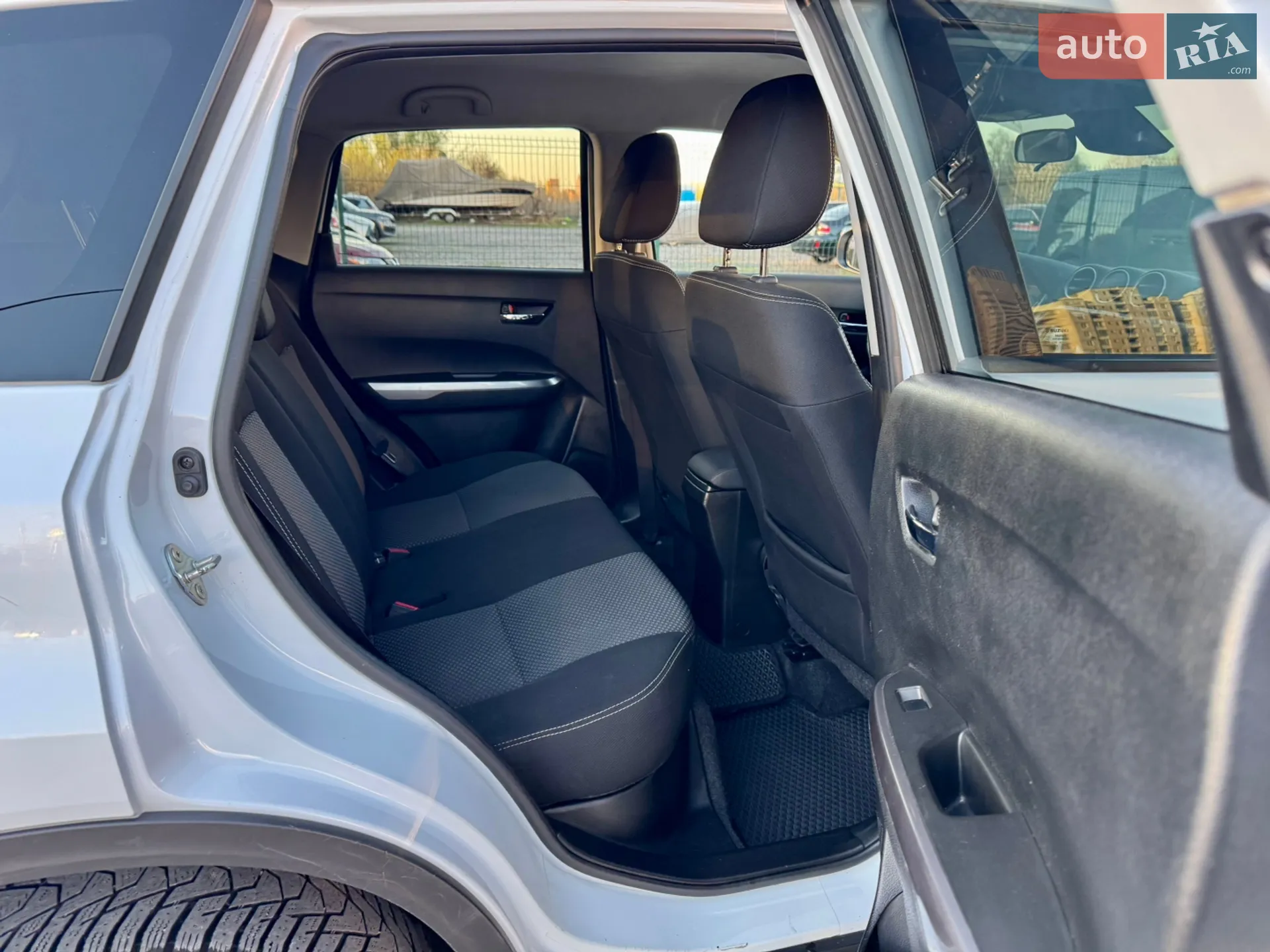 2019 Suzuki Vitara - мініатюра 39