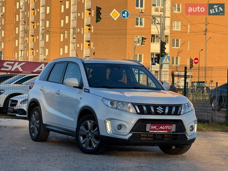Позашляховик / Кросовер Suzuki Vitara 2019 в Києві
