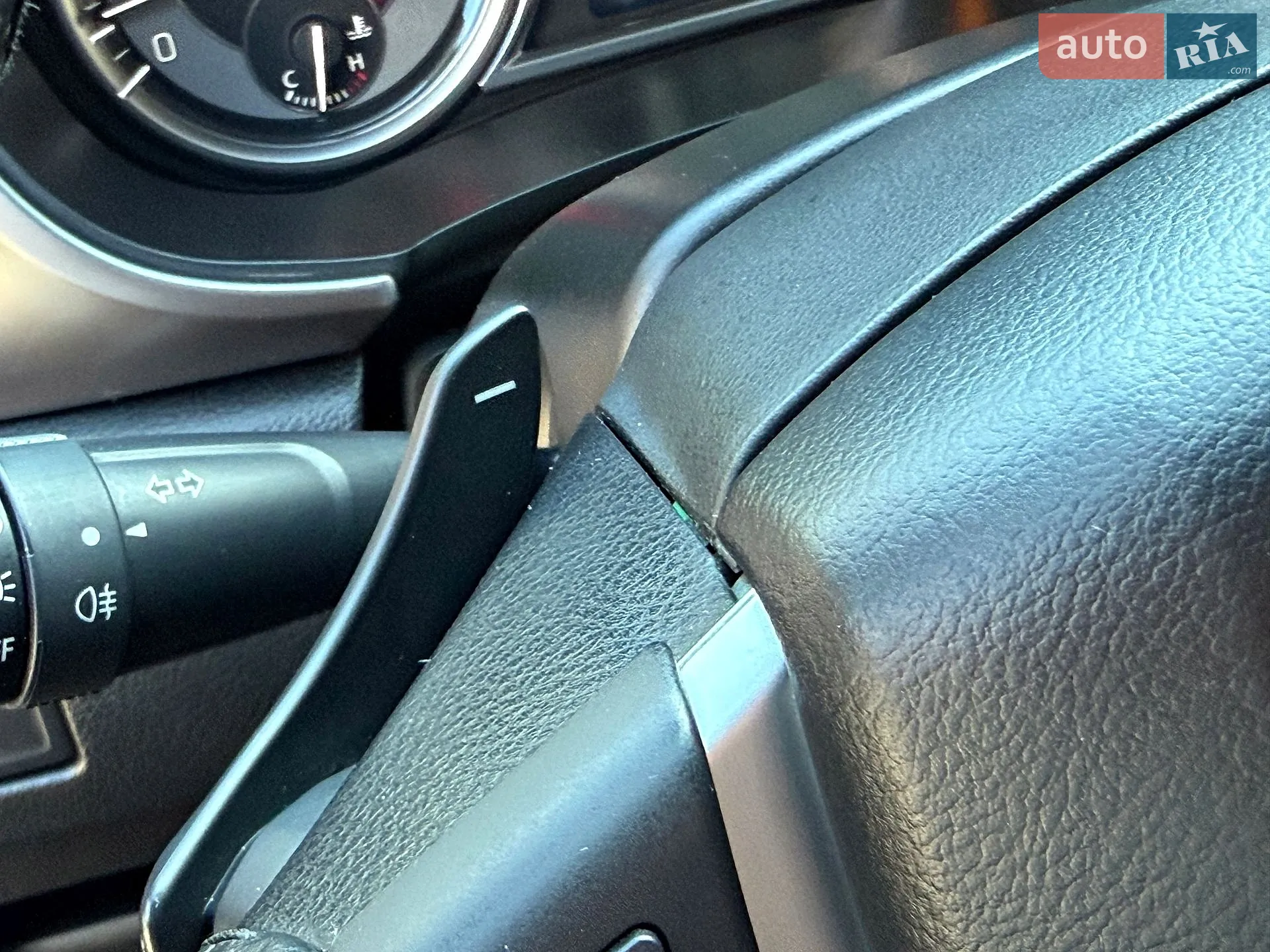 2021 Suzuki Vitara - мініатюра 44