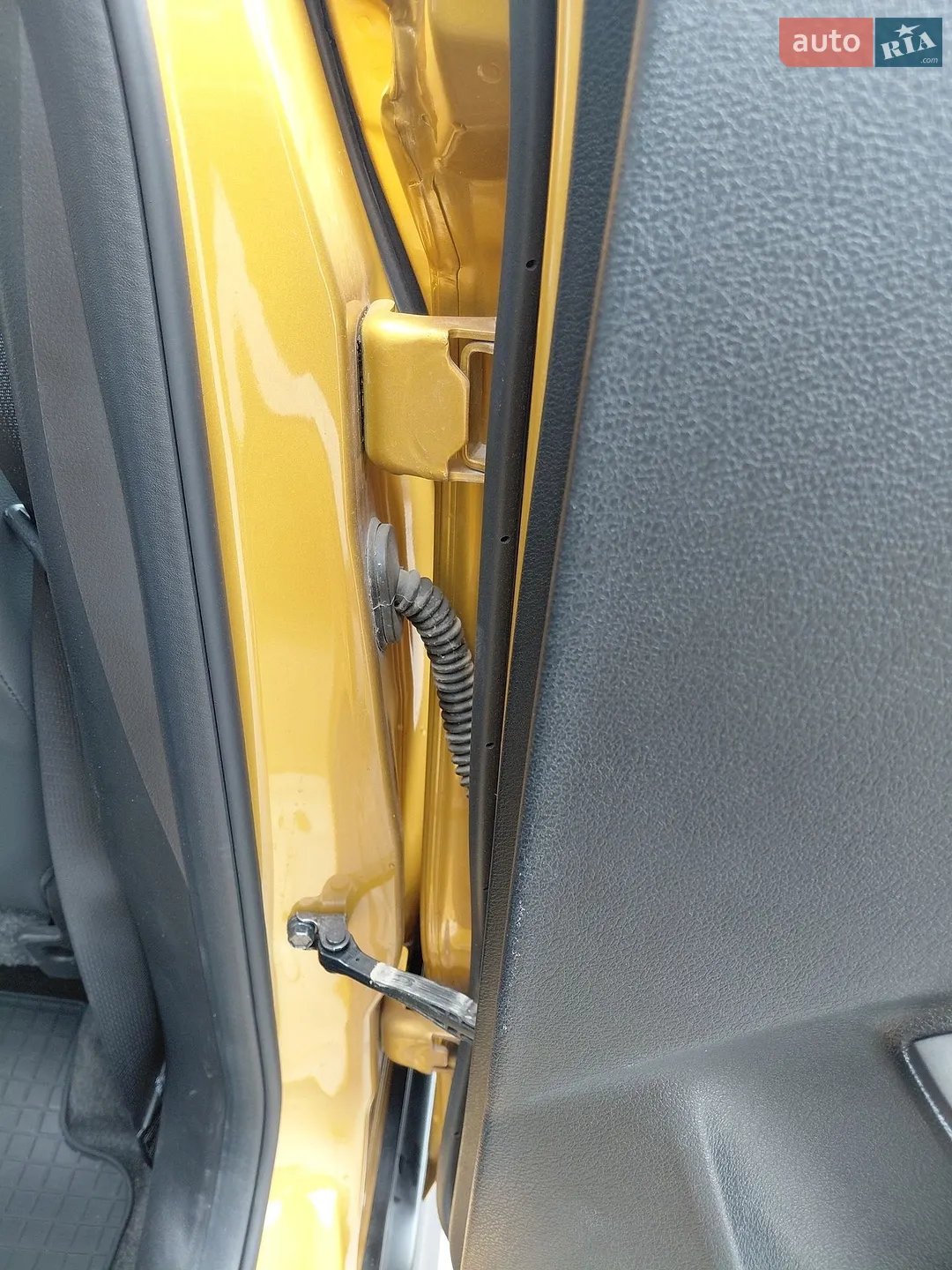 2019 Suzuki Vitara - мініатюра 31
