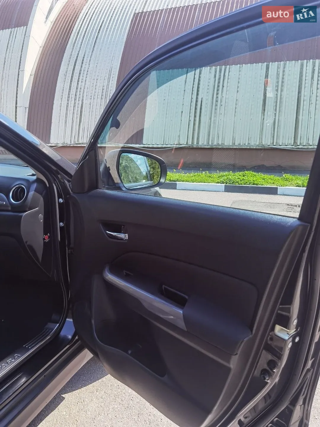 2019 Suzuki Vitara - мініатюра 4