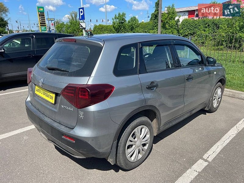 Внедорожник / Кроссовер Suzuki Vitara 2020 в Полтаве фото 3 Внедорожник / Кроссовер Suzuki Vitara 2020 в Полтаве