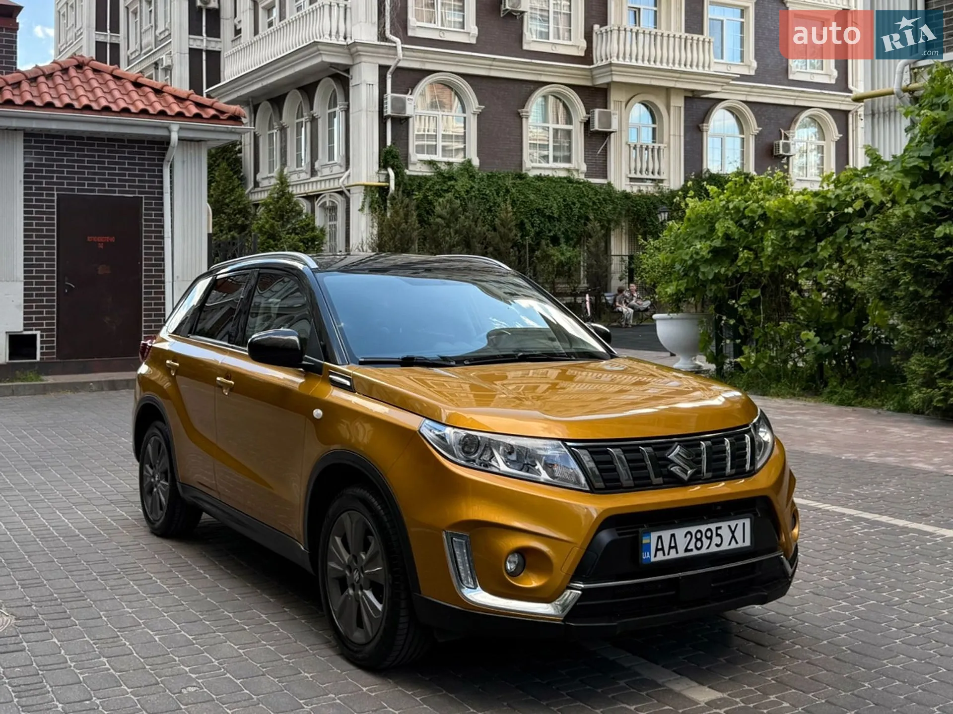 2019 Suzuki Vitara - фото 1