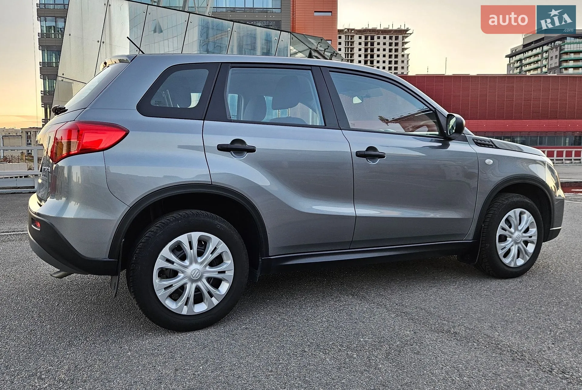 2018 Suzuki Vitara - мініатюра 9
