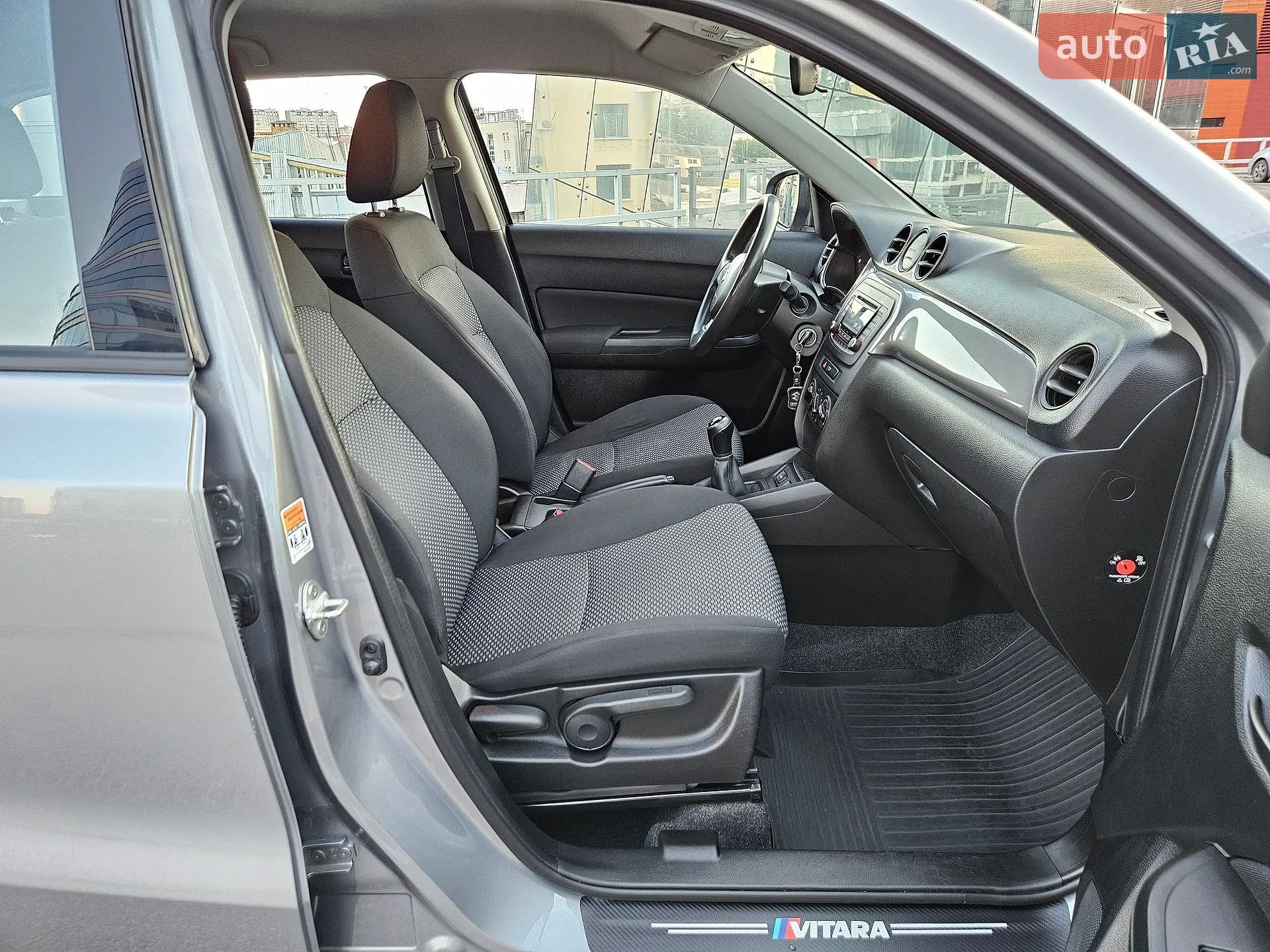 2018 Suzuki Vitara - мініатюра 32