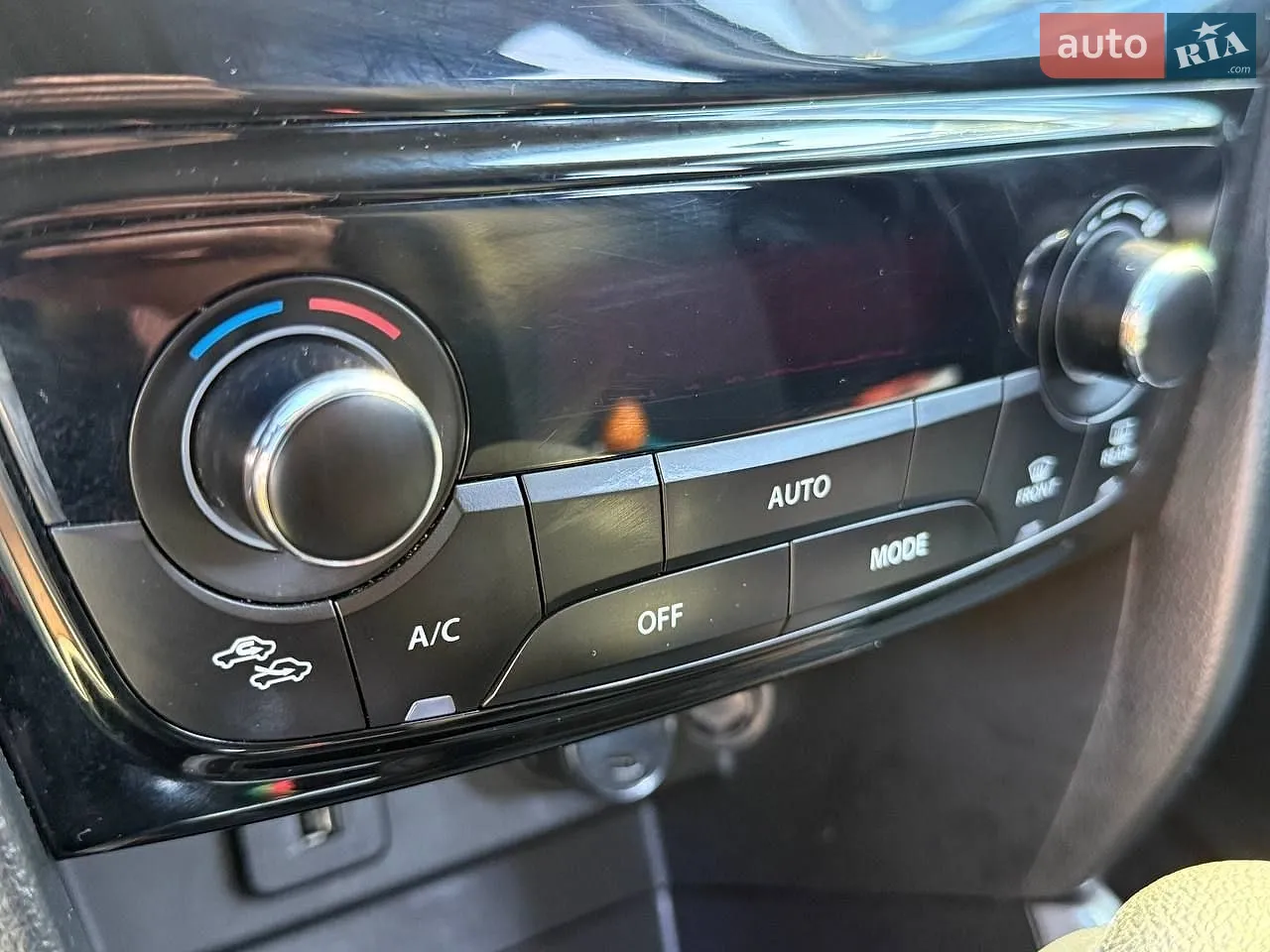 2019 Suzuki Vitara - мініатюра 28